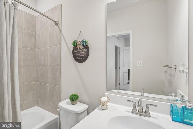 158 WOODGATE CIR, Pasadena, MD 21122