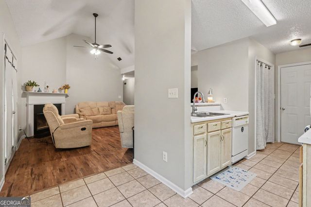 381 Buck Boulevard SE, Calhoun, GA 30701