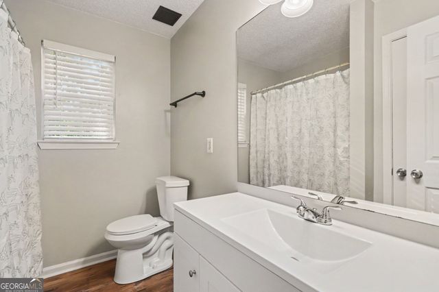 381 Buck Boulevard SE, Calhoun, GA 30701