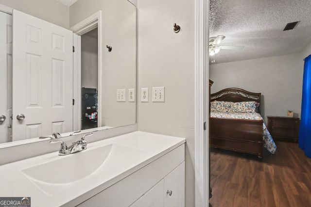 381 Buck Boulevard SE, Calhoun, GA 30701