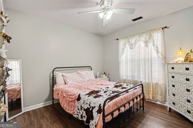 381 Buck Boulevard SE, Calhoun, GA 30701