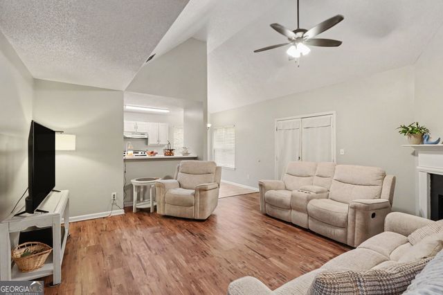 381 Buck Boulevard SE, Calhoun, GA 30701