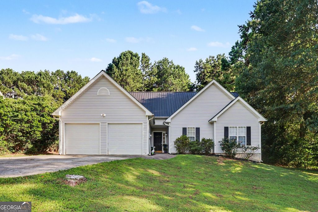 381 Buck Boulevard SE, Calhoun, GA 30701