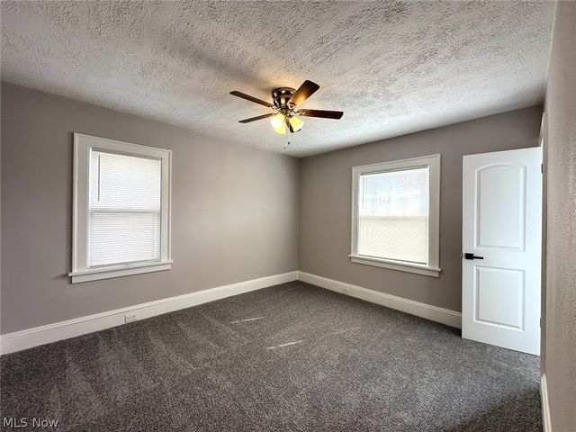 3409 Cedarbrook Road, Cleveland Heights, OH 44118