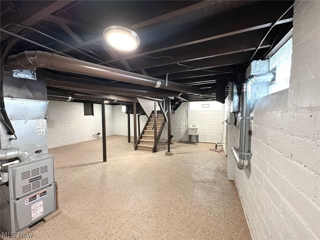 3409 Cedarbrook Road, Cleveland Heights, OH 44118