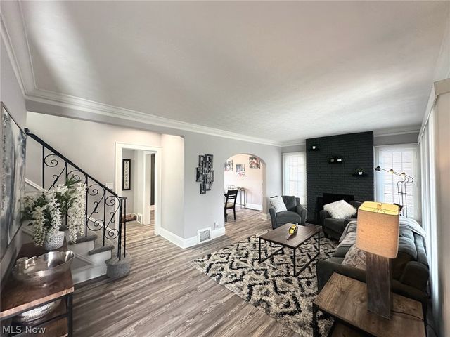 3409 Cedarbrook Road, Cleveland Heights, OH 44118