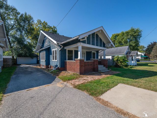 1103 W Temperance Road, Temperance, MI 48182