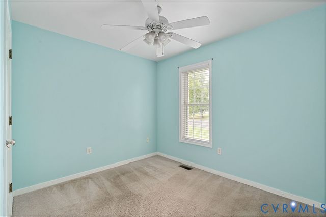 8210 Horsham Dr, Hanover, VA 23111