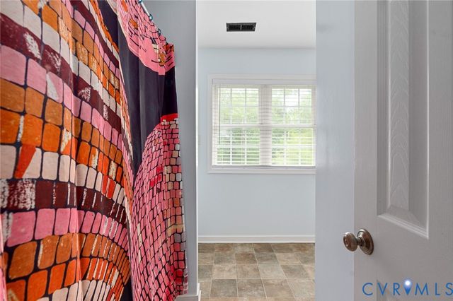 8210 Horsham Dr, Hanover, VA 23111