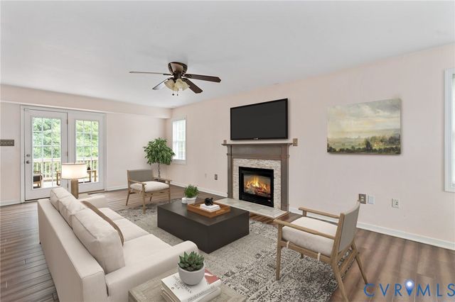 8210 Horsham Dr, Hanover, VA 23111