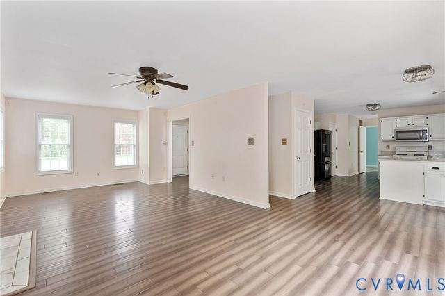 8210 Horsham Dr, Hanover, VA 23111