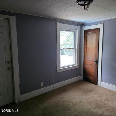 3715 Hazelhurst Avenue, Toledo, OH 43612