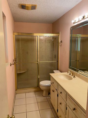 5300 Lake Crest Drive, Waco, TX 76710