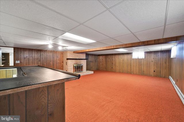 35 APPLE LN, Myerstown, PA 17067