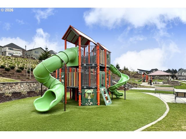 16786 Sw LEAF Ln, Portland, OR 97224