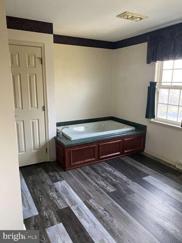 1837 DOWNING ST, York, PA 17408