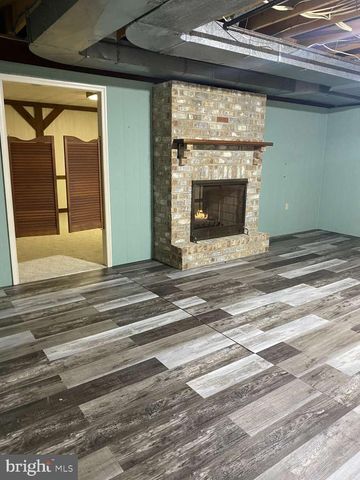 1837 DOWNING ST, York, PA 17408