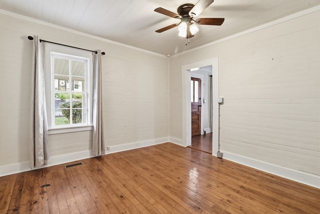 206 Kell Street, Ellijay, GA 30540