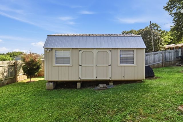 206 Kell Street, Ellijay, GA 30540