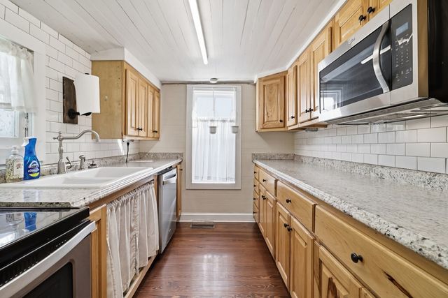 206 Kell Street, Ellijay, GA 30540