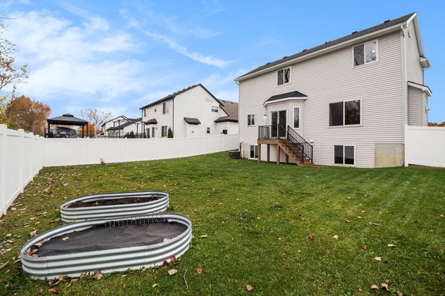 583 Falcon Drive, Dundee, MI 48131