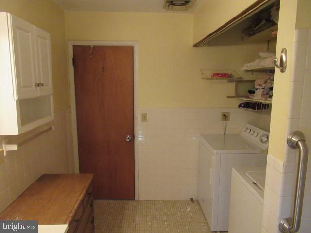 6817 WEYMOUTH RD, Mays Landing, NJ 08330