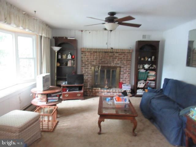 6817 WEYMOUTH RD, Mays Landing, NJ 08330