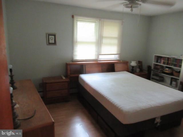 6817 WEYMOUTH RD, Mays Landing, NJ 08330