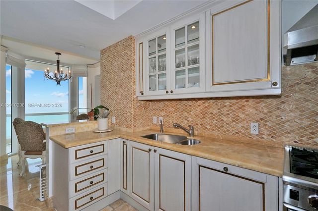 17875 Collins Ave 3605, Sunny Isles Beach, FL 33160