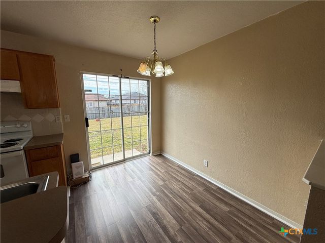 1402 Dugger Circle, Killeen, TX 76543