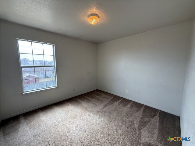 1402 Dugger Circle, Killeen, TX 76543