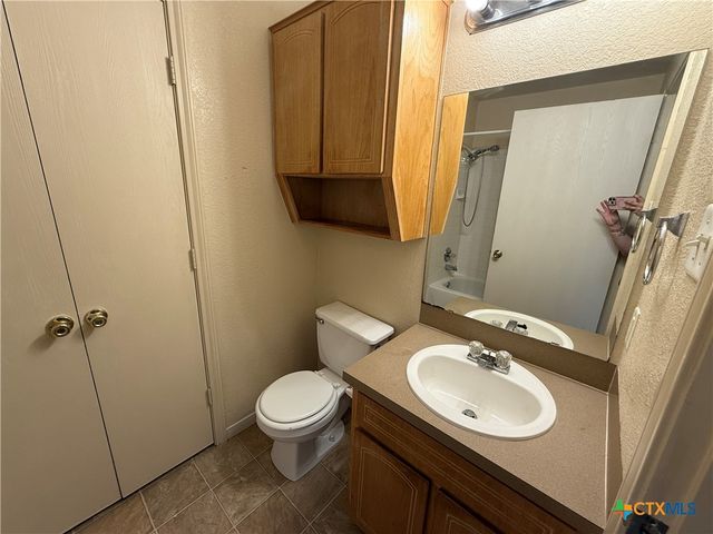 1402 Dugger Circle, Killeen, TX 76543