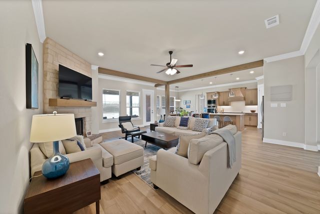 3608 Horseshoe Drive, Van Alstyne, TX 75495