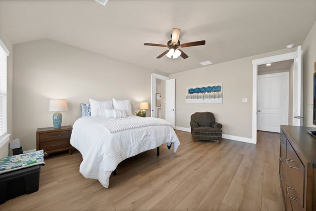 3608 Horseshoe Drive, Van Alstyne, TX 75495