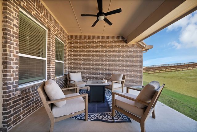 3608 Horseshoe Drive, Van Alstyne, TX 75495