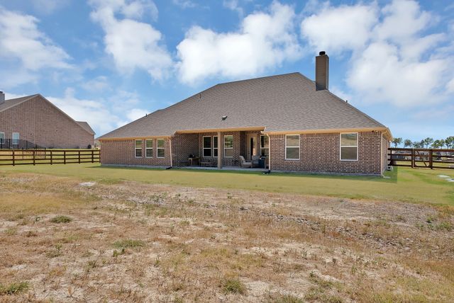 3608 Horseshoe Drive, Van Alstyne, TX 75495