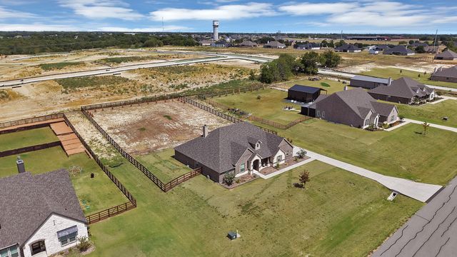 3608 Horseshoe Drive, Van Alstyne, TX 75495