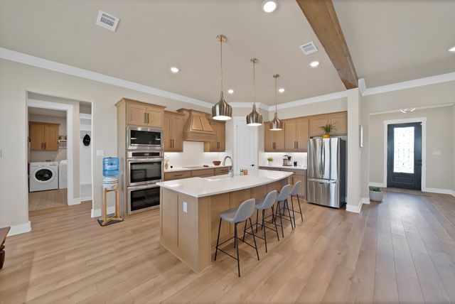 3608 Horseshoe Drive, Van Alstyne, TX 75495