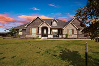 3608 Horseshoe Drive, Van Alstyne, TX 75495