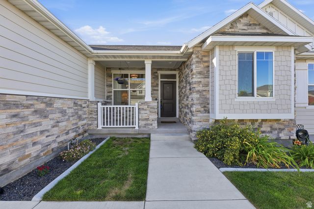 2607 E WHITE BIRCH DR, Eagle Mountain, UT 84005