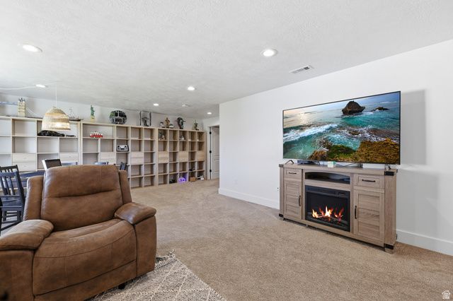 2607 E WHITE BIRCH DR, Eagle Mountain, UT 84005