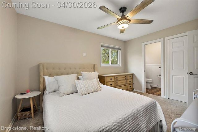 1759 Ashstan Drive, Walled Lake, MI 48390