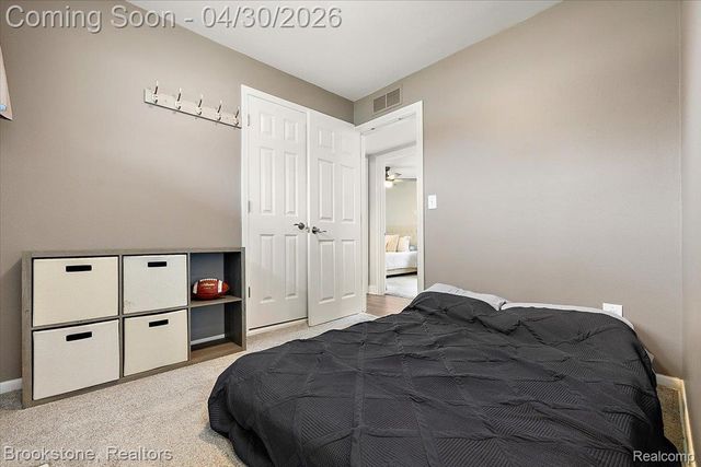 1759 Ashstan Drive, Walled Lake, MI 48390