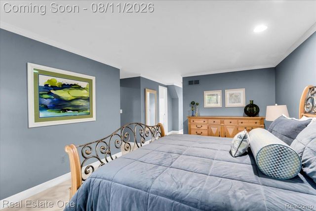 714 Heritage Drive, Milford Village, MI 48381