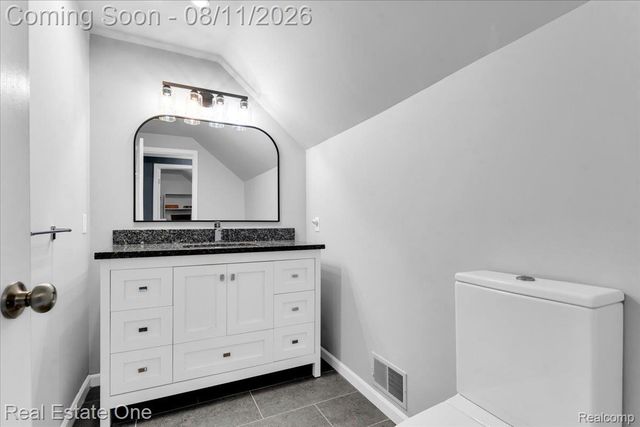 714 Heritage Drive, Milford Village, MI 48381