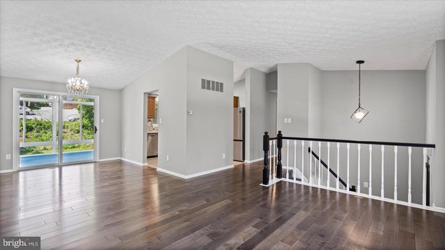 3709 REDBERRY, Nottingham, MD 21236