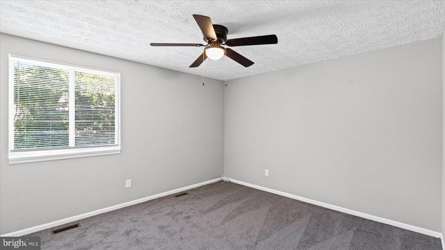 3709 REDBERRY, Nottingham, MD 21236