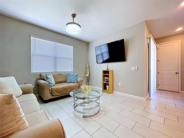 858 BALLANTYNE DRIVE, Lake Wales, FL 33898