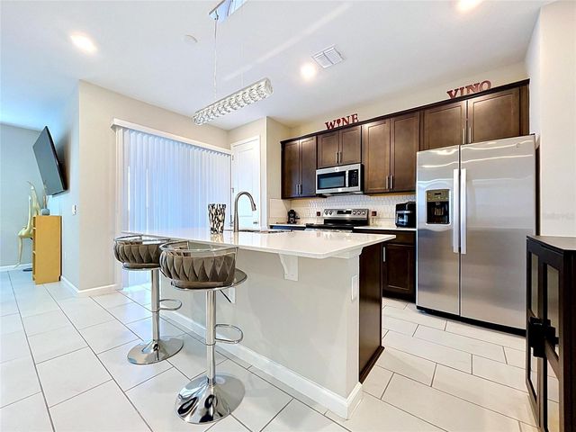858 BALLANTYNE DRIVE, Lake Wales, FL 33898