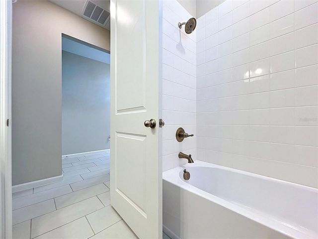 858 BALLANTYNE DRIVE, Lake Wales, FL 33898